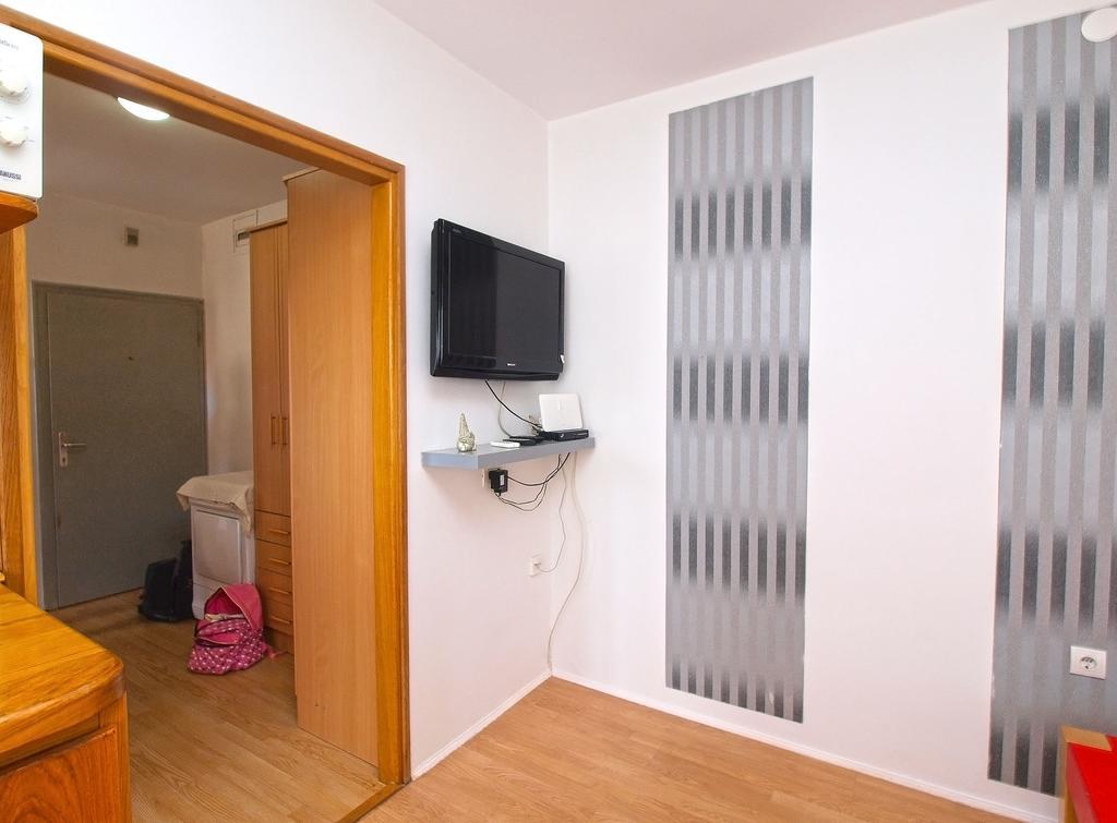 פאז'אנה Apartments Elda 1470 מראה חיצוני תמונה